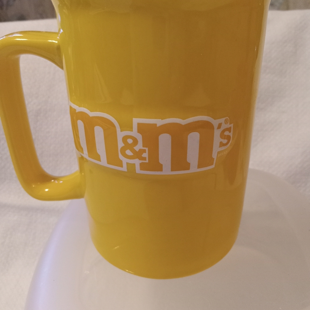 2011 Yellow M&M Mars mug